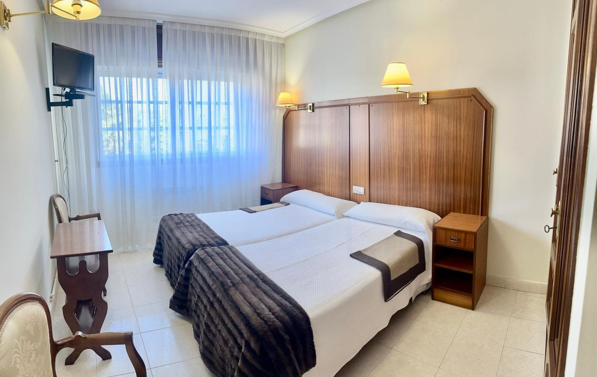 Hostal La Cubana Carballino Buitenkant foto