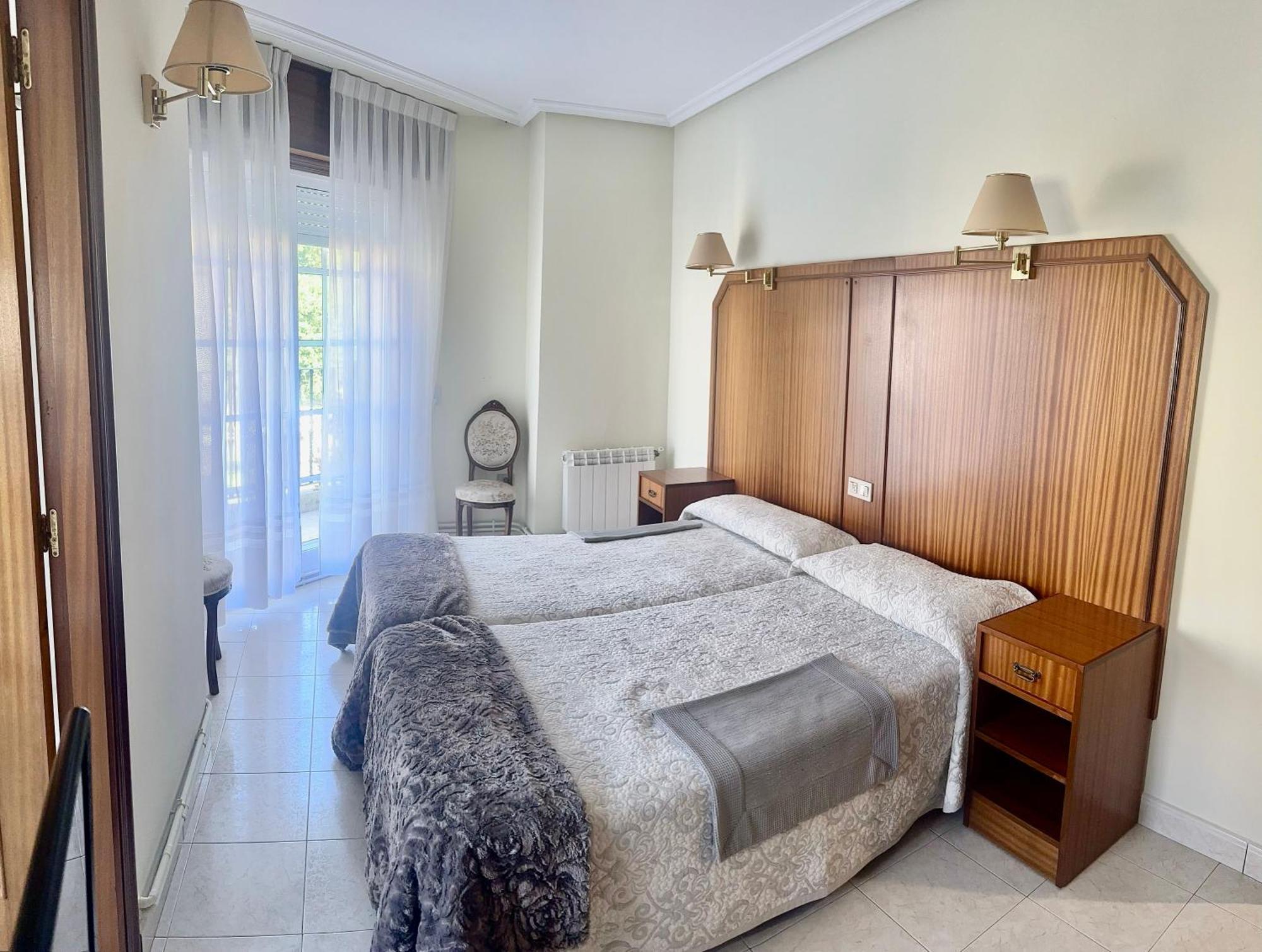 Hostal La Cubana Carballino Buitenkant foto