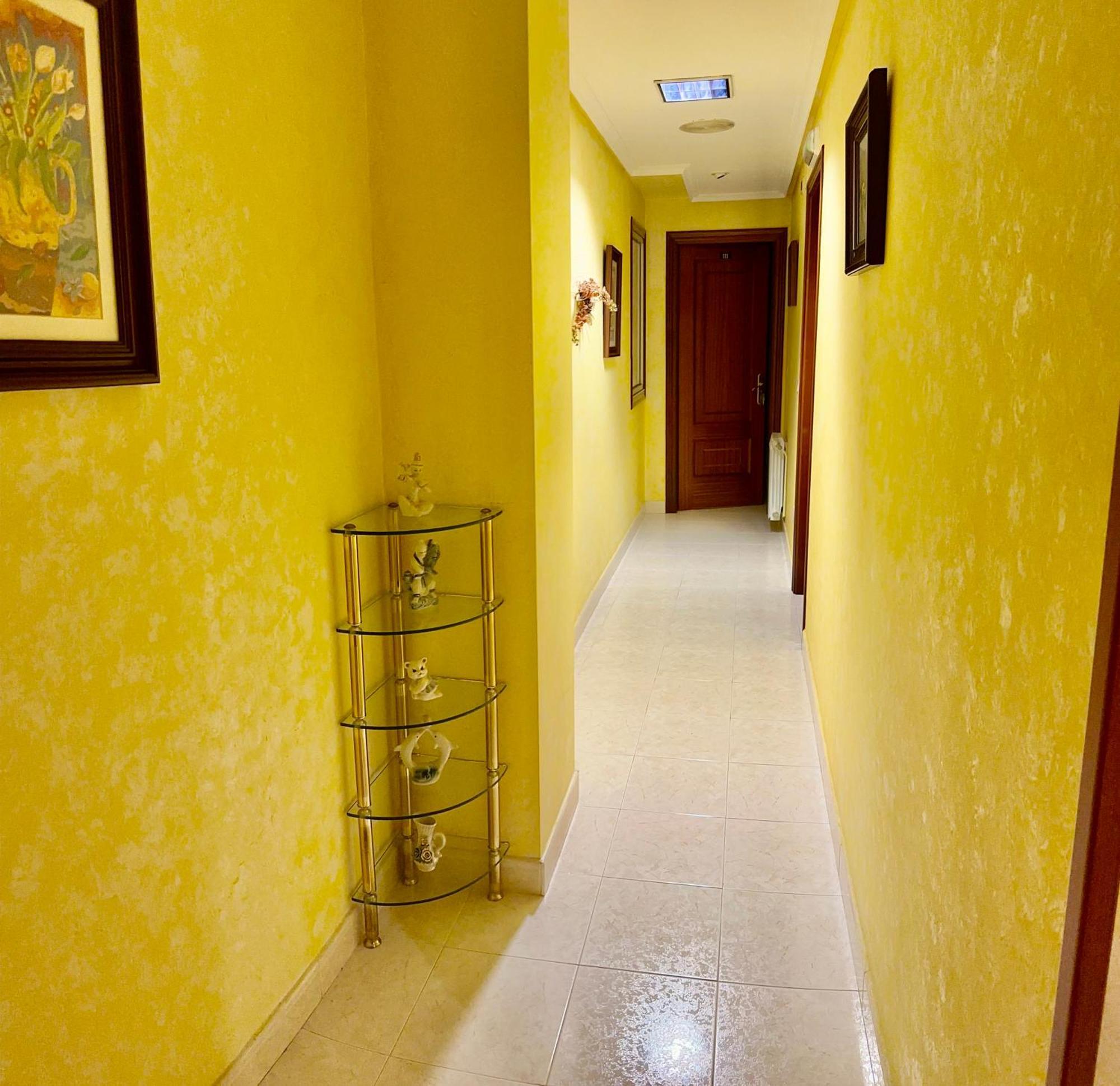 Hostal La Cubana Carballino Buitenkant foto